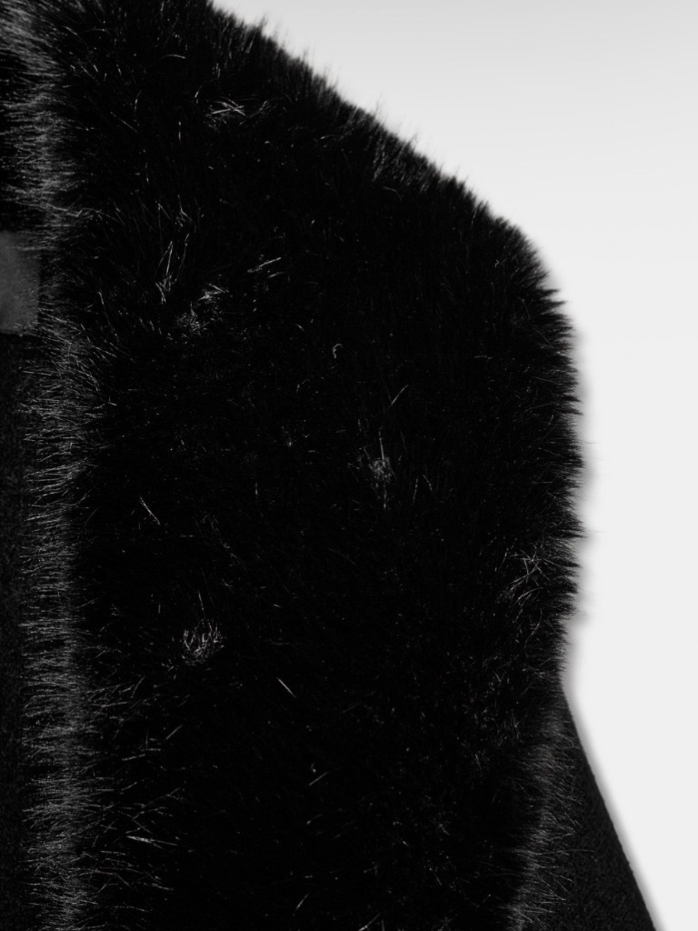 Zara Knit Fur Cape in Black, Sz Medium - Picture 4 of 16